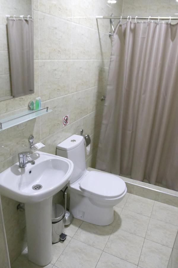 Orion Hotel Ташкент Екстериор снимка