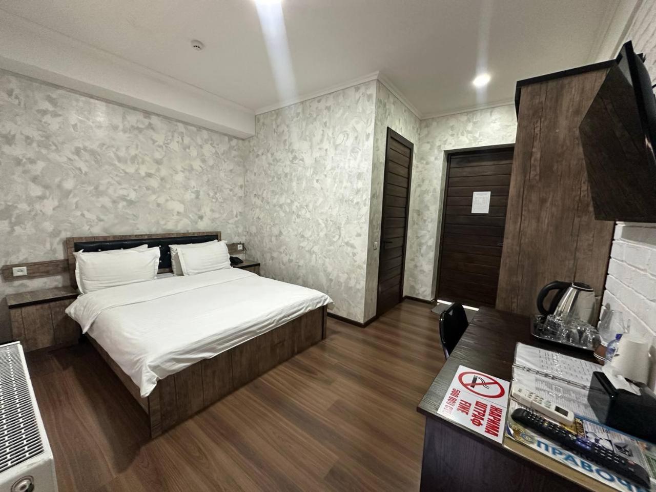 Orion Hotel Ташкент Екстериор снимка